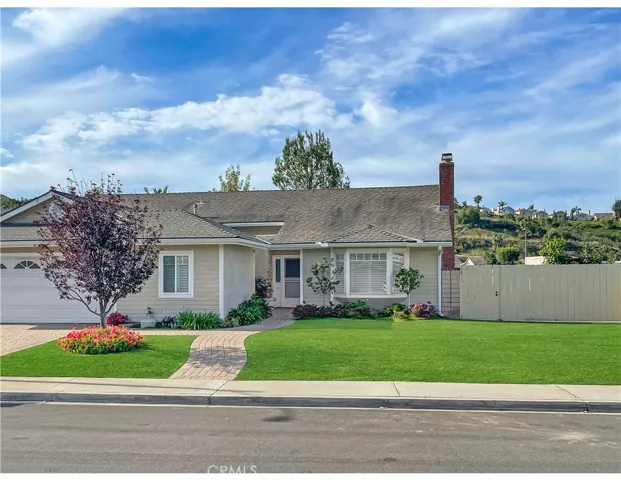 24932 Via Larga, Laguna Niguel, California 92677