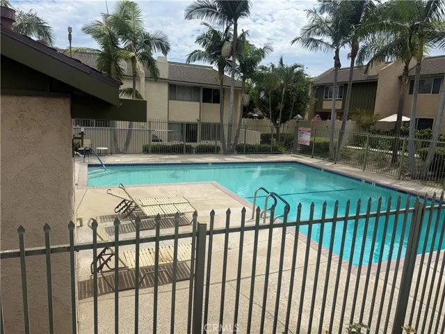 560 Berry Way, La Habra, California 90631