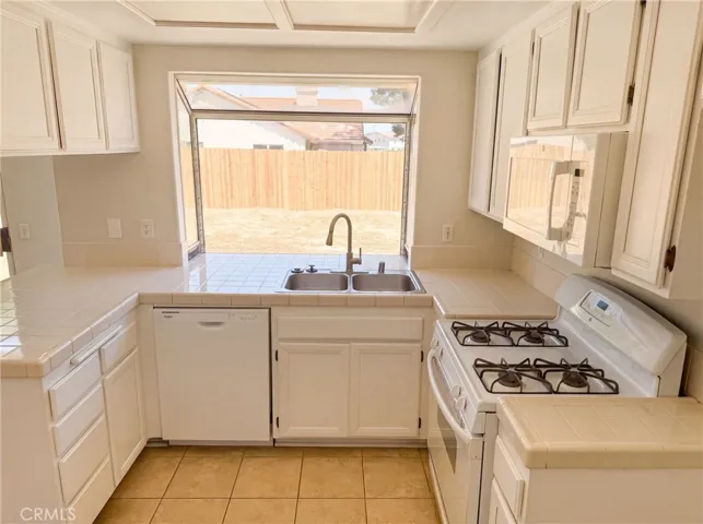 2758 Alne, Hemet, California 92545