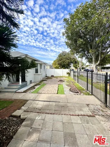 505 Edgewood Street, Inglewood, California 90302