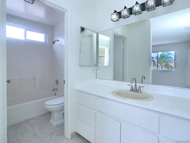 386 90 Richardson Ave, El Cajon, California 92020