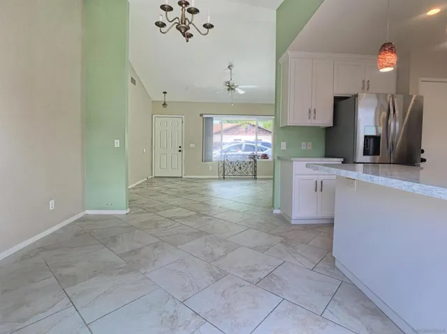 386 90 Richardson Ave, El Cajon, California 92020