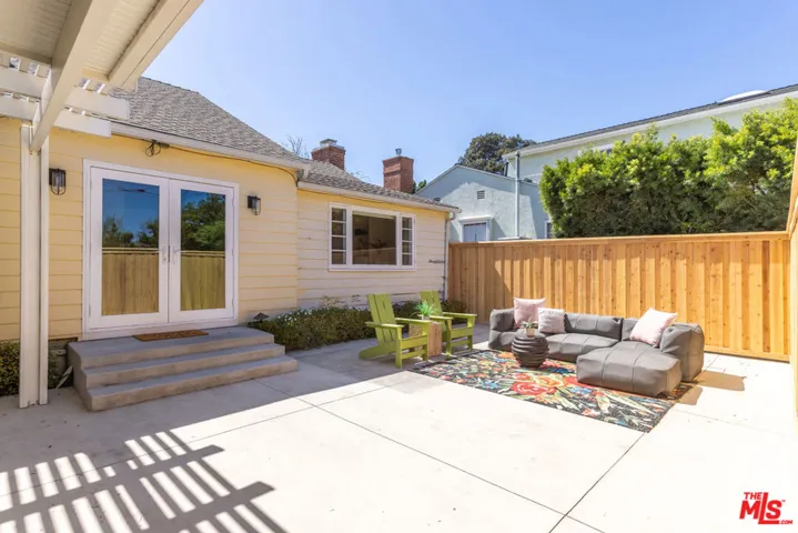 3544 Gardenia Avenue, Long Beach, California 90807