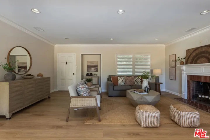 3544 Gardenia Avenue, Long Beach, California 90807
