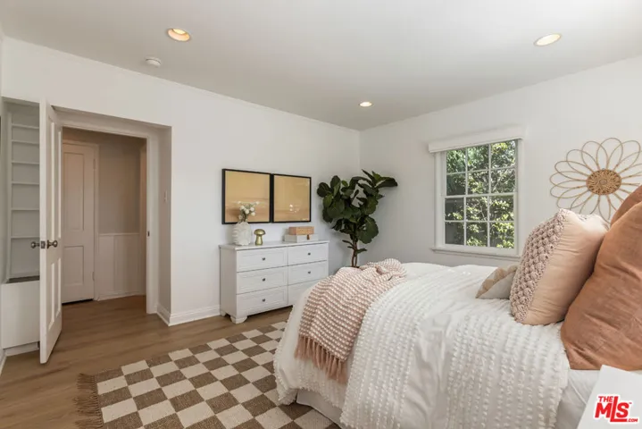 3544 Gardenia Avenue, Long Beach, California 90807