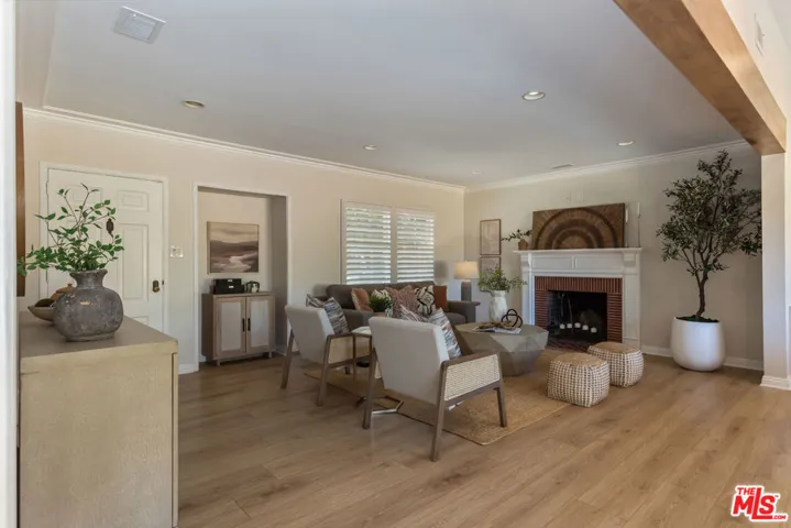 3544 Gardenia Avenue, Long Beach, California 90807