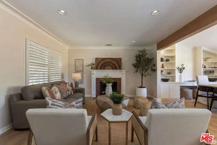 3544 Gardenia Avenue, Long Beach, California 90807
