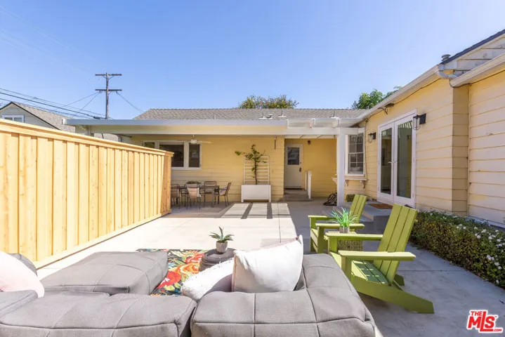 3544 Gardenia Avenue, Long Beach, California 90807