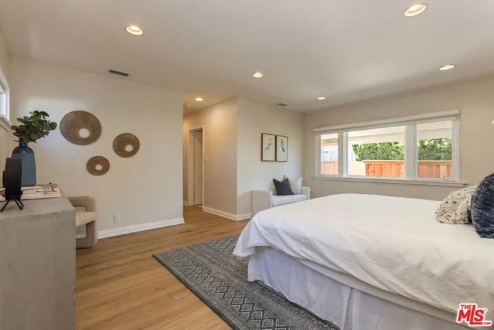 3544 Gardenia Avenue, Long Beach, California 90807