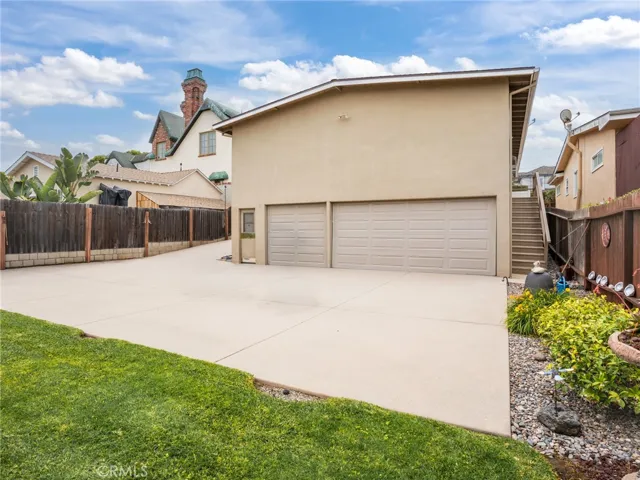 745 Penn Street, El Segundo, California 90245