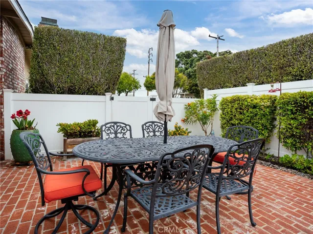 745 Penn Street, El Segundo, California 90245