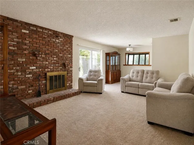 25825 Holly Vista Boulevard, San Bernardino, California 92404