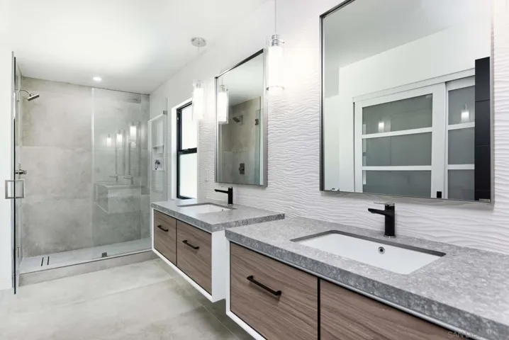 2222 Bahia Dr, La Jolla, California 92037
