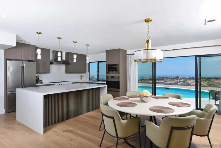 2222 Bahia Dr, La Jolla, California 92037