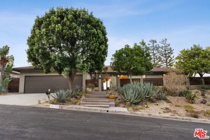 3235 Steven Drive, Encino, California 91436