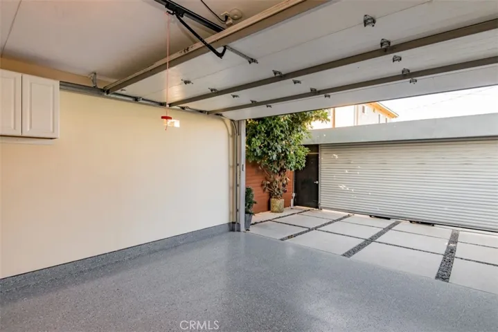 708 Hampton Drive, Venice, California 90291