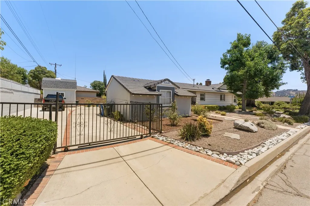 903 E Dalton, Glendora, California 91741 — photo 5