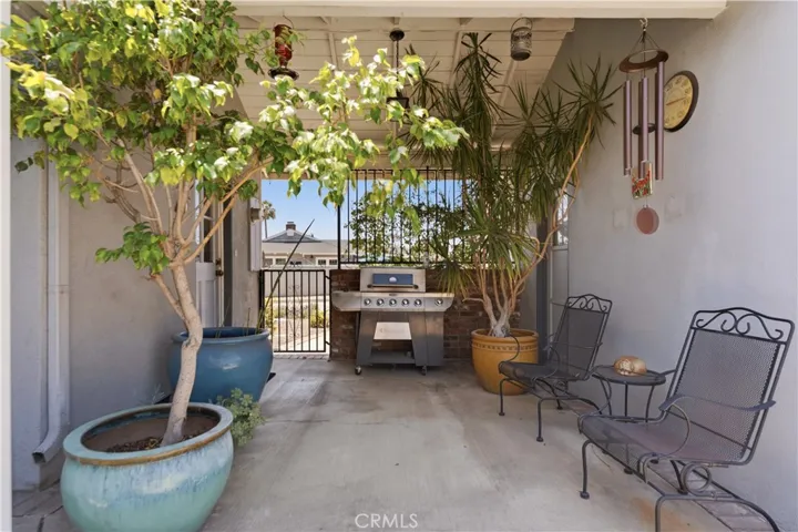 903 E Dalton, Glendora, California 91741