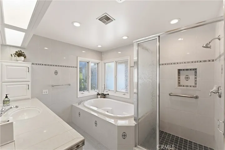 903 E Dalton, Glendora, California 91741
