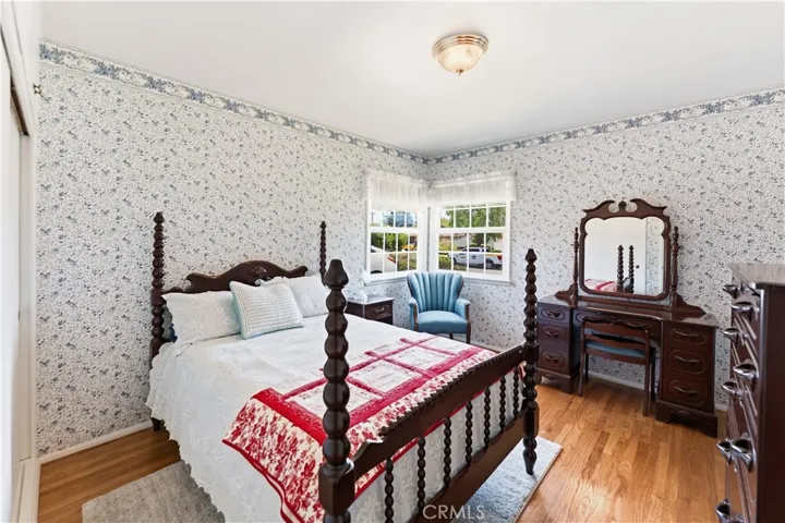 903 E Dalton, Glendora, California 91741