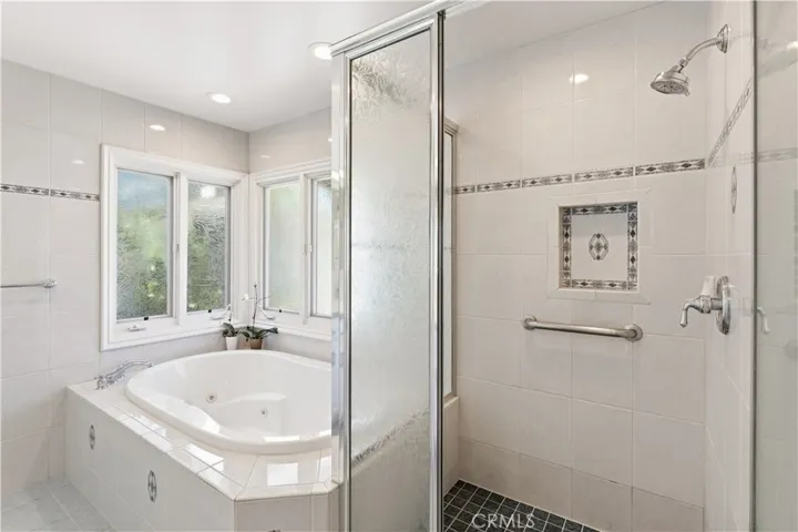 903 E Dalton, Glendora, California 91741
