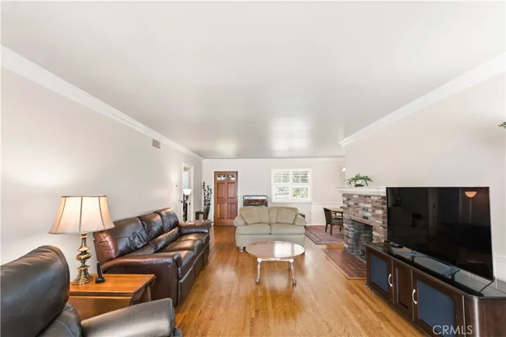 903 E Dalton, Glendora, California 91741