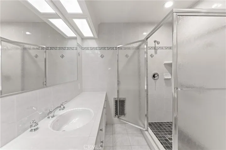 903 E Dalton, Glendora, California 91741