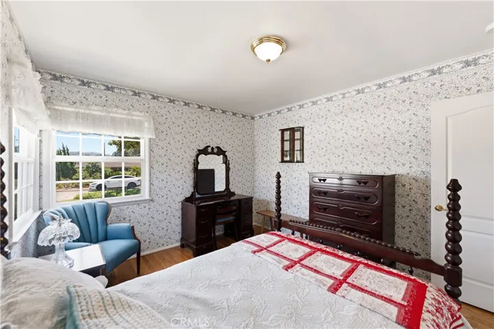 903 E Dalton, Glendora, California 91741