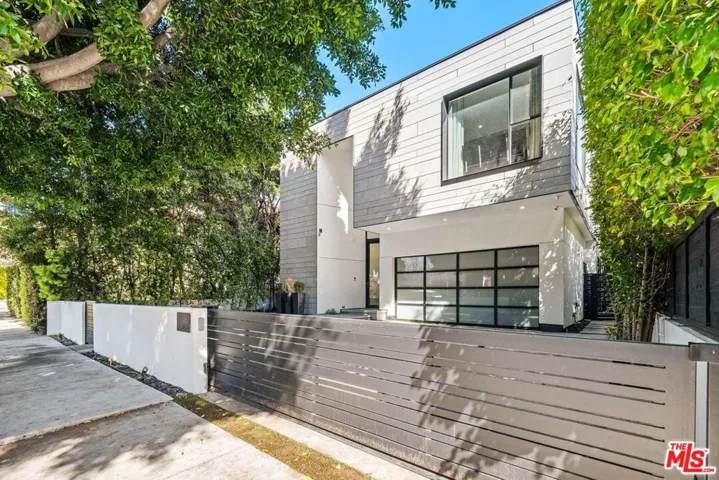 462 N Croft Avenue, Los Angeles, California 90048