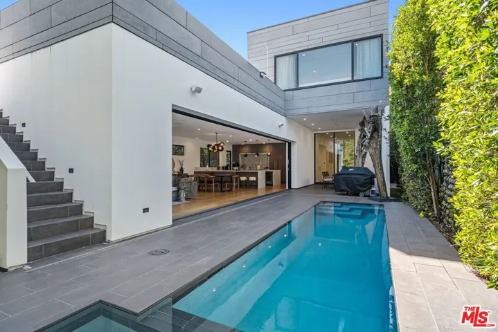 462 N Croft Avenue, Los Angeles, California 90048
