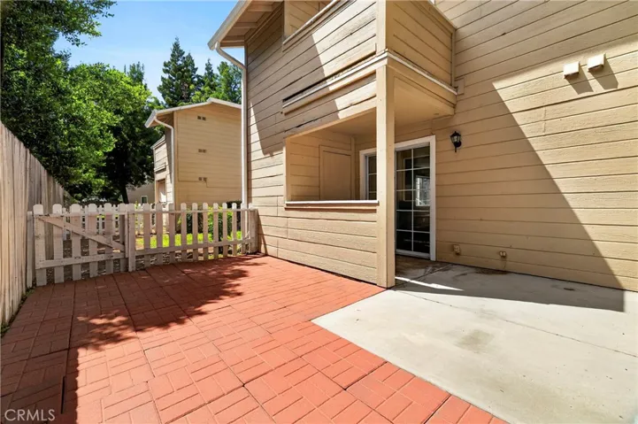 2055 Amanda 27, Chico, California 95928