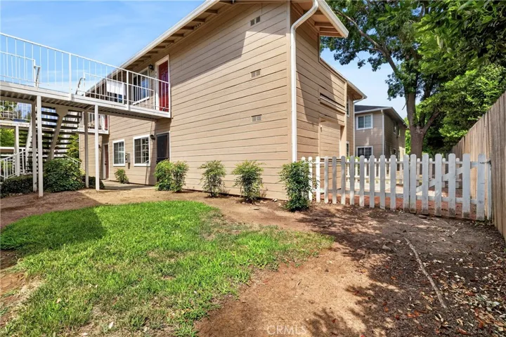 2055 Amanda 27, Chico, California 95928
