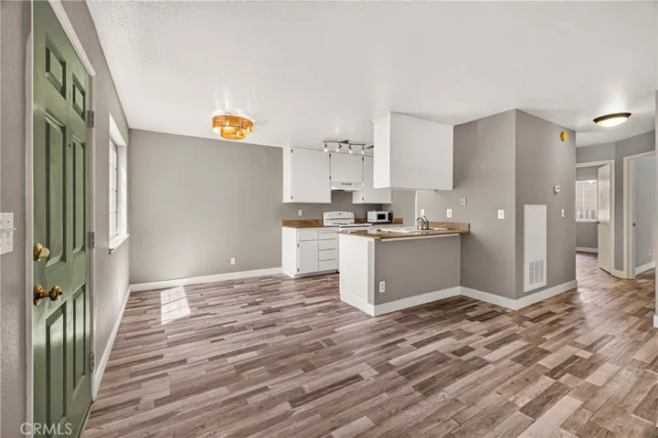 2055 Amanda 27, Chico, California 95928