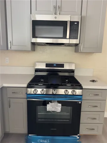 17424 Seville Court, Fontana, California 92335