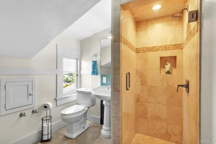 2930 Chatsworth Boulevard, San Diego, California 92106
