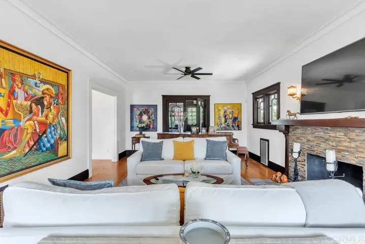 2930 Chatsworth Boulevard, San Diego, California 92106