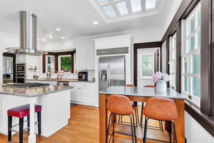 2930 Chatsworth Boulevard, San Diego, California 92106