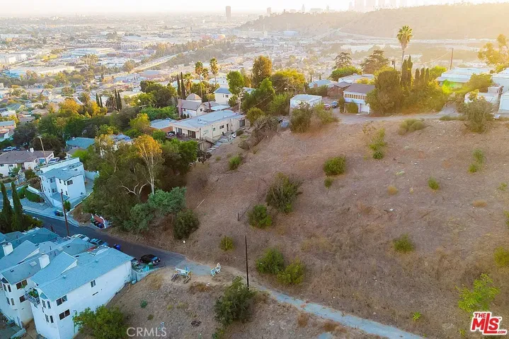 448 Beech, Los Angeles, California 90065