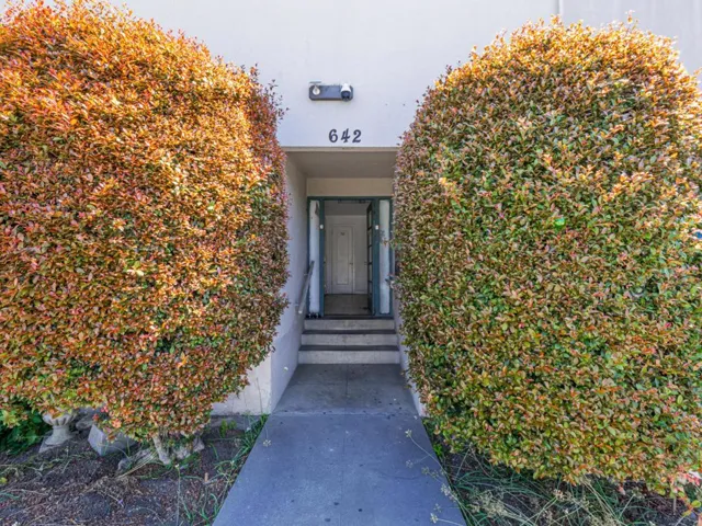 406 E 5th Street, Watsonville, California 95076