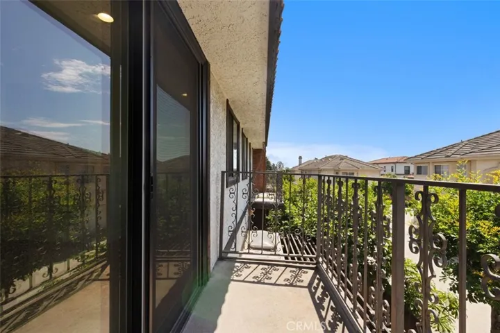 420 S Alhambra Avenue C, Monterey Park, California 91755