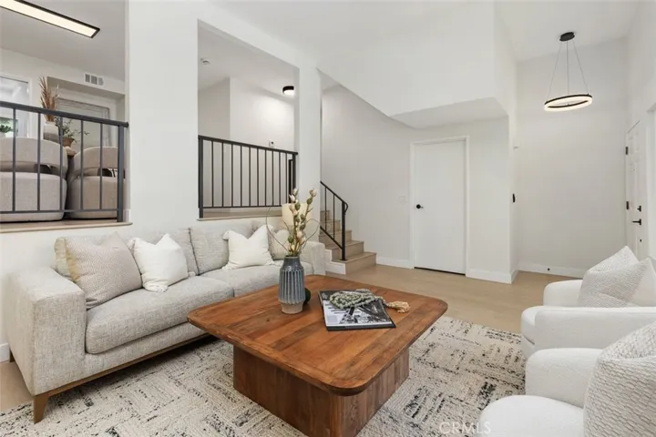 420 S Alhambra Avenue C, Monterey Park, California 91755