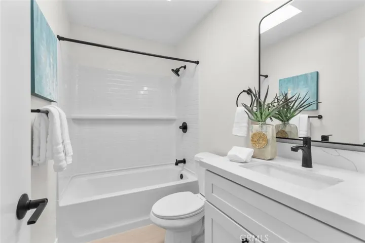 420 S Alhambra Avenue C, Monterey Park, California 91755