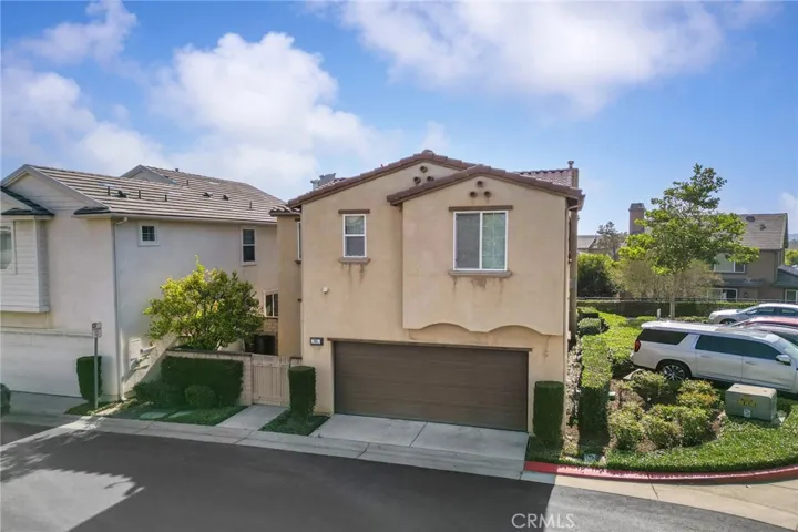 661 Lavender, Azusa, California 91702