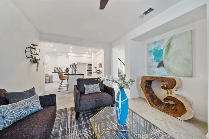 661 Lavender, Azusa, California 91702