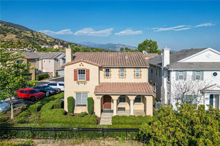 661 Lavender, Azusa, California 91702