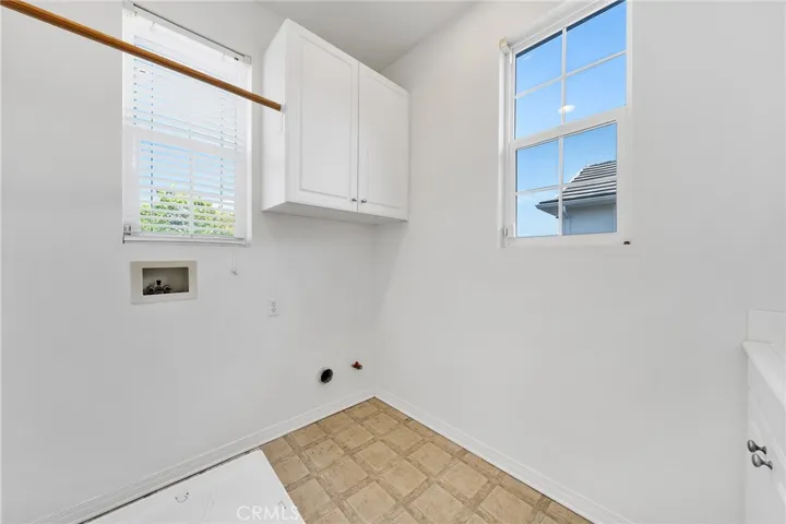 661 Lavender, Azusa, California 91702