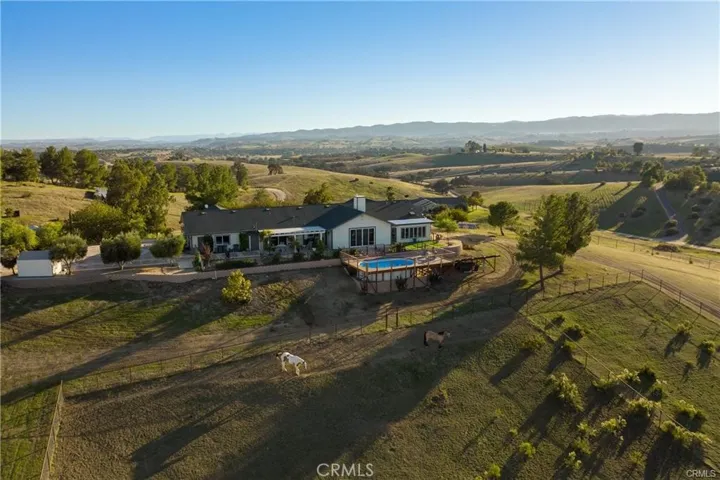8580 Warren, Paso Robles, California 93446