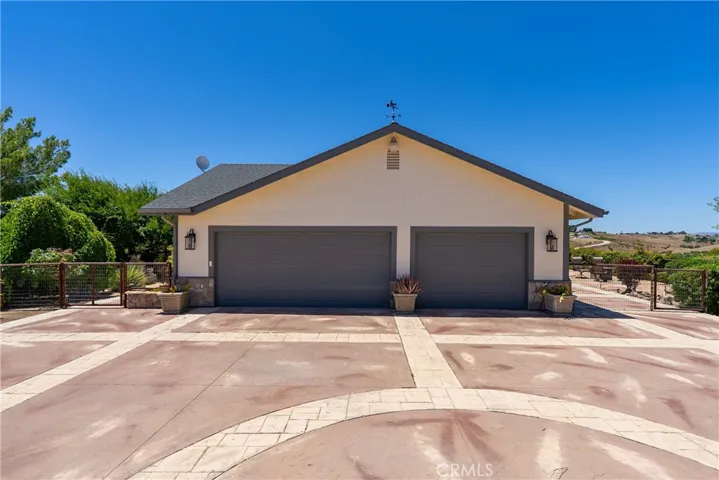 8580 Warren, Paso Robles, California 93446