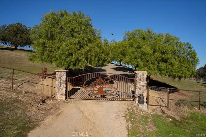 8580 Warren, Paso Robles, California 93446