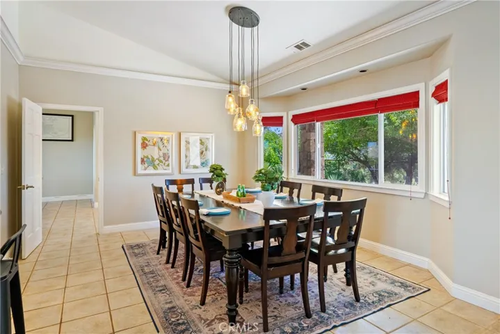 8580 Warren, Paso Robles, California 93446